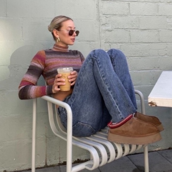 UGG Tazz Platform Slippers in Chestnut - Picture 2 of 9